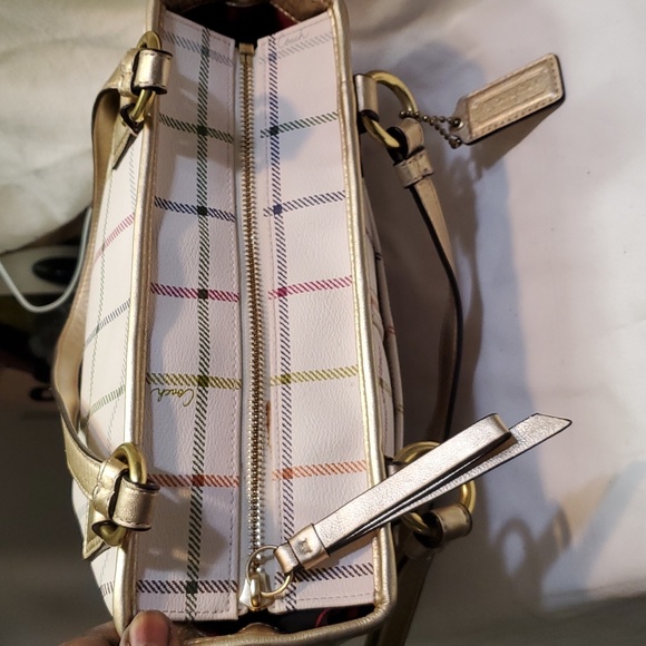 Coach Shoulder Bag - Picture 10 of 16